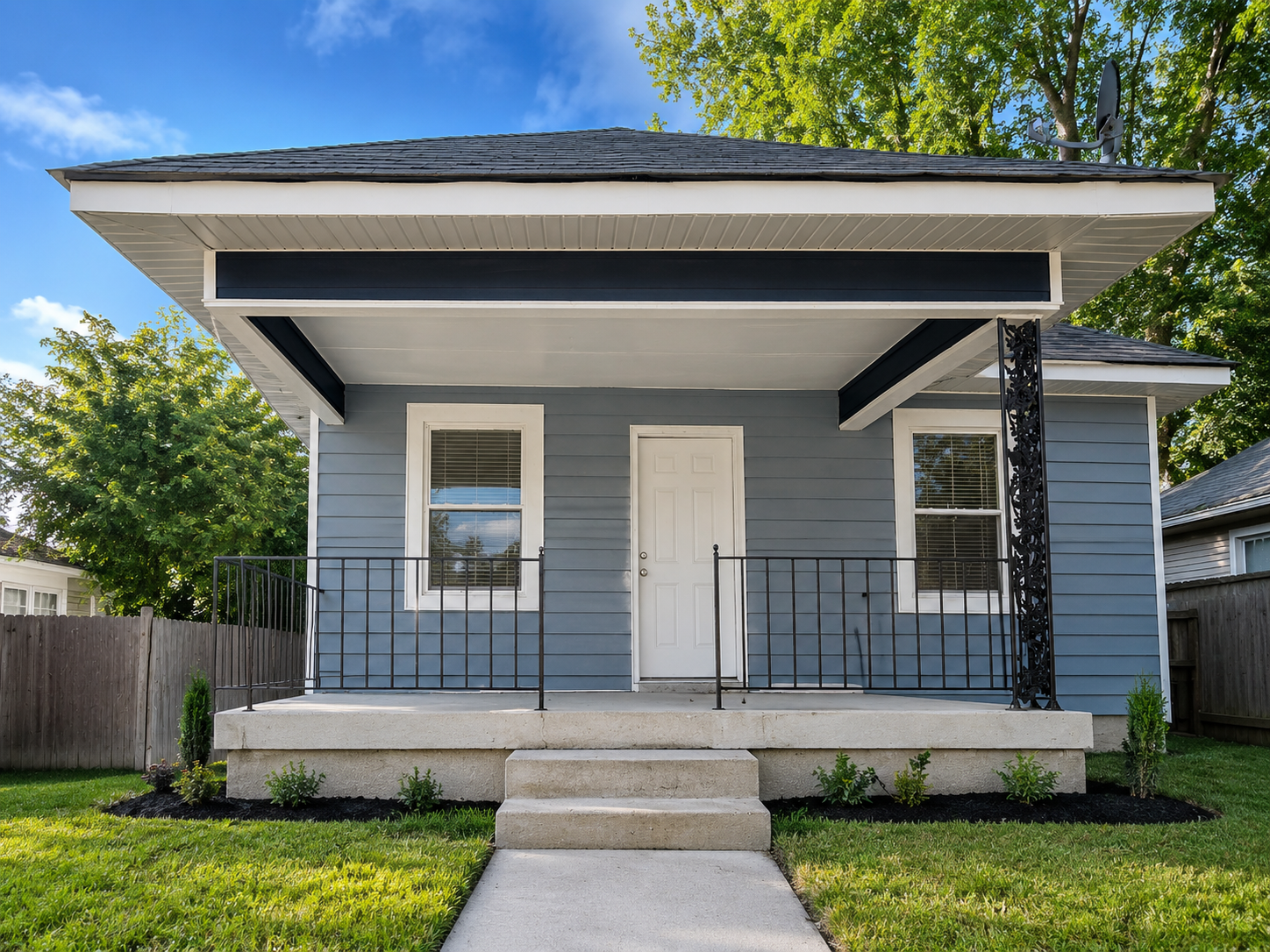 Exterior photograph of 1034 N Mount St., Indianapolis, Indiana